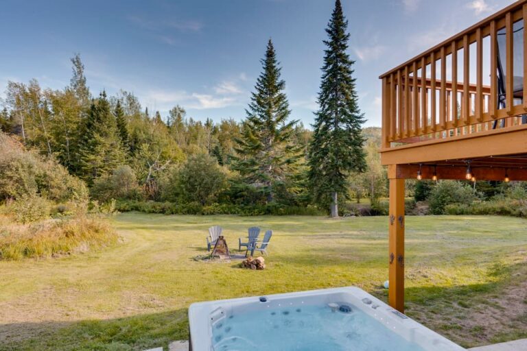 Spa 4 seasons, yard and outdoor fireplace