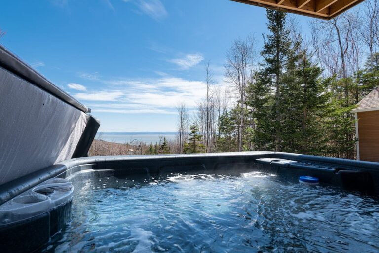 Spa  (4 seasons)