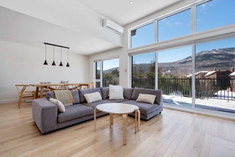 Living and dining room