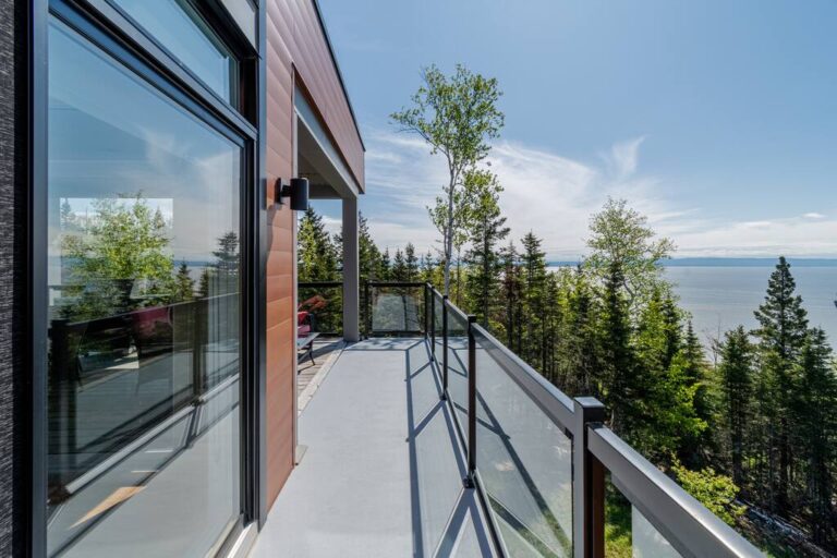 a96b7e71 0bfc 496d a920 6b31e16acb22 1789649909 Balcony