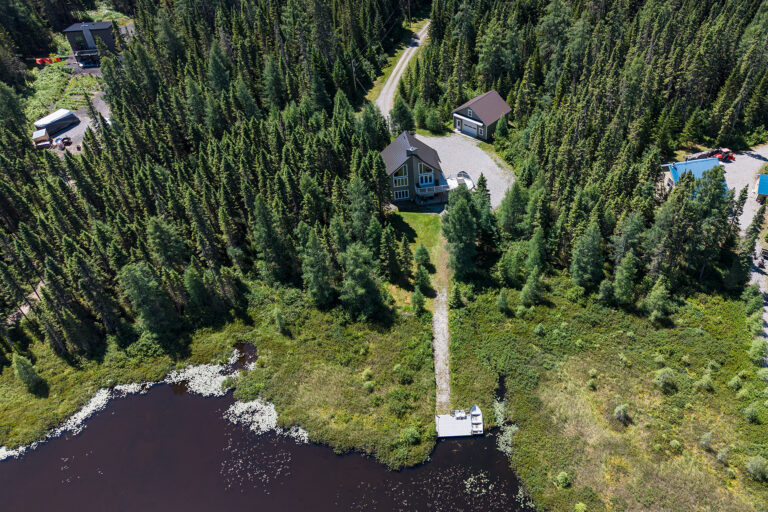 c5709b6b 2478 4630 96b8 e6f1ef13209d 1784040401 Été, Vue par drone