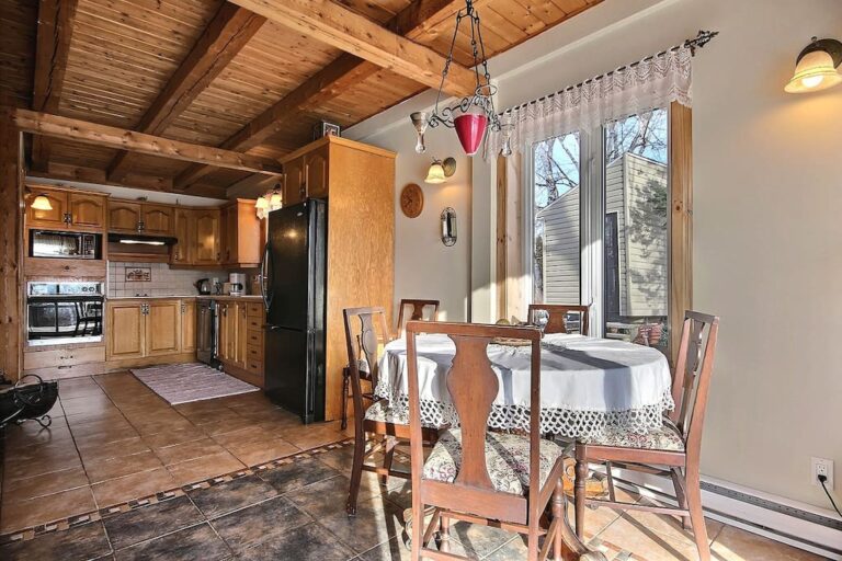 Salle à manger, cuisine