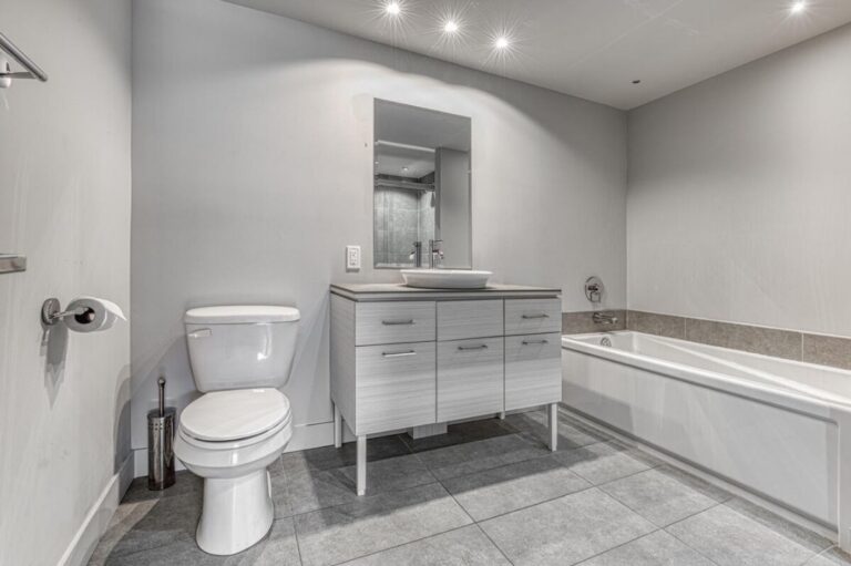 Salle de bain 1