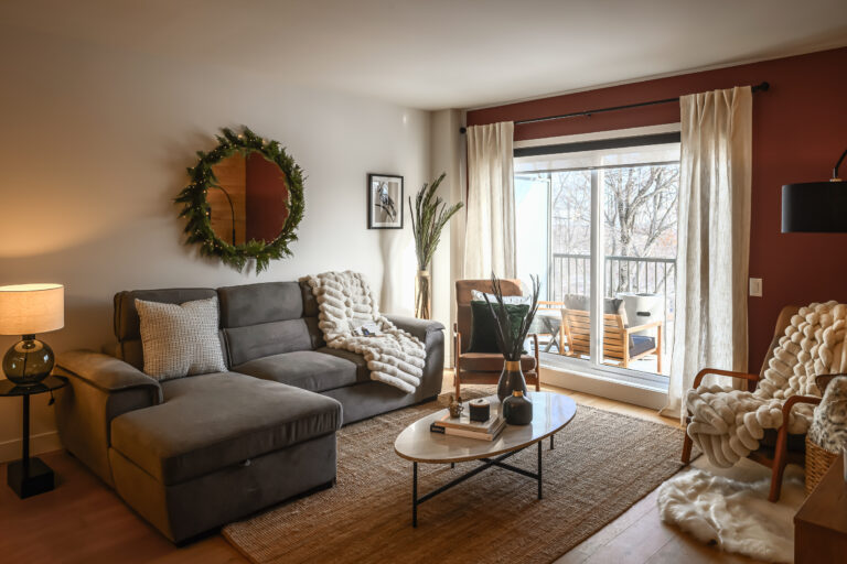 Salon avec divan lit