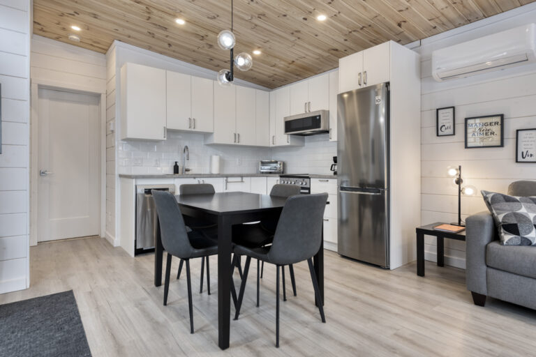 Dining room, kitchen