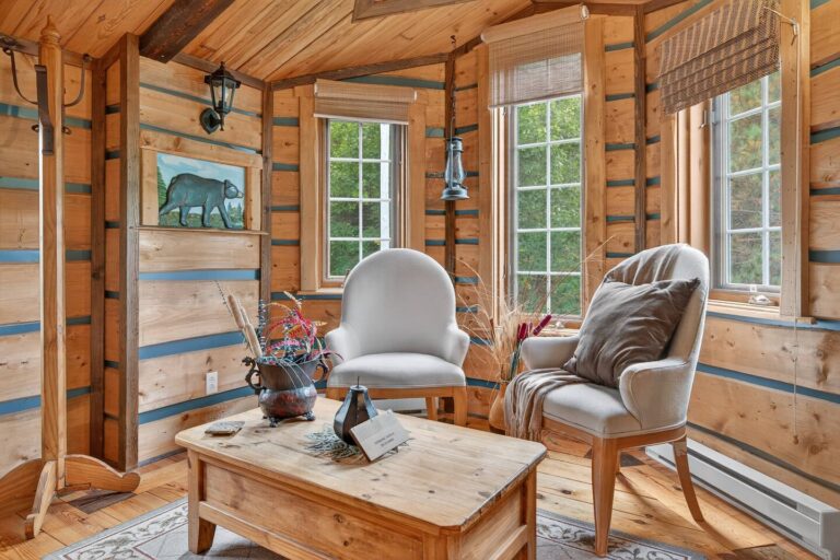 Small reading corner