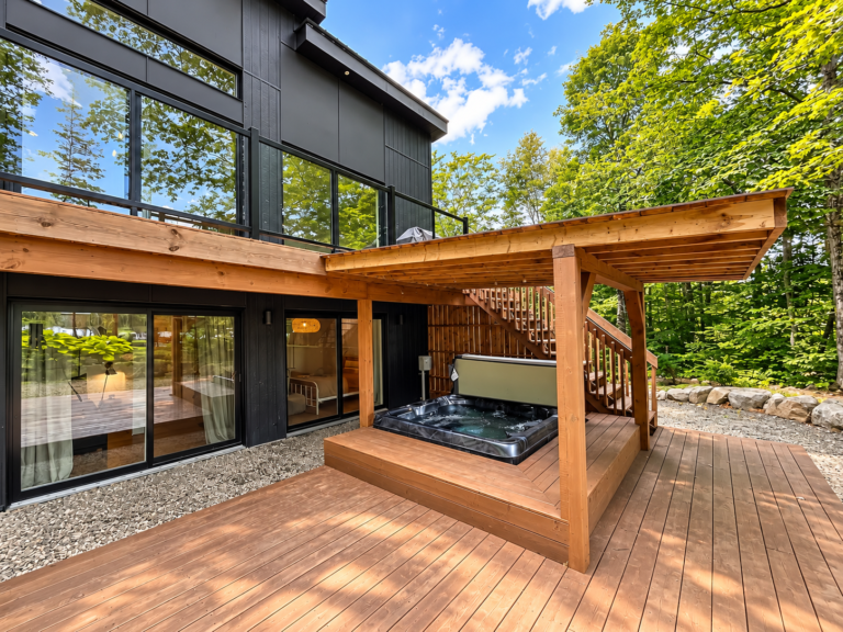 a794c1ca 2fe6 4c2b b16b 93d79f03c740 1790620935 Spa et terrasse
